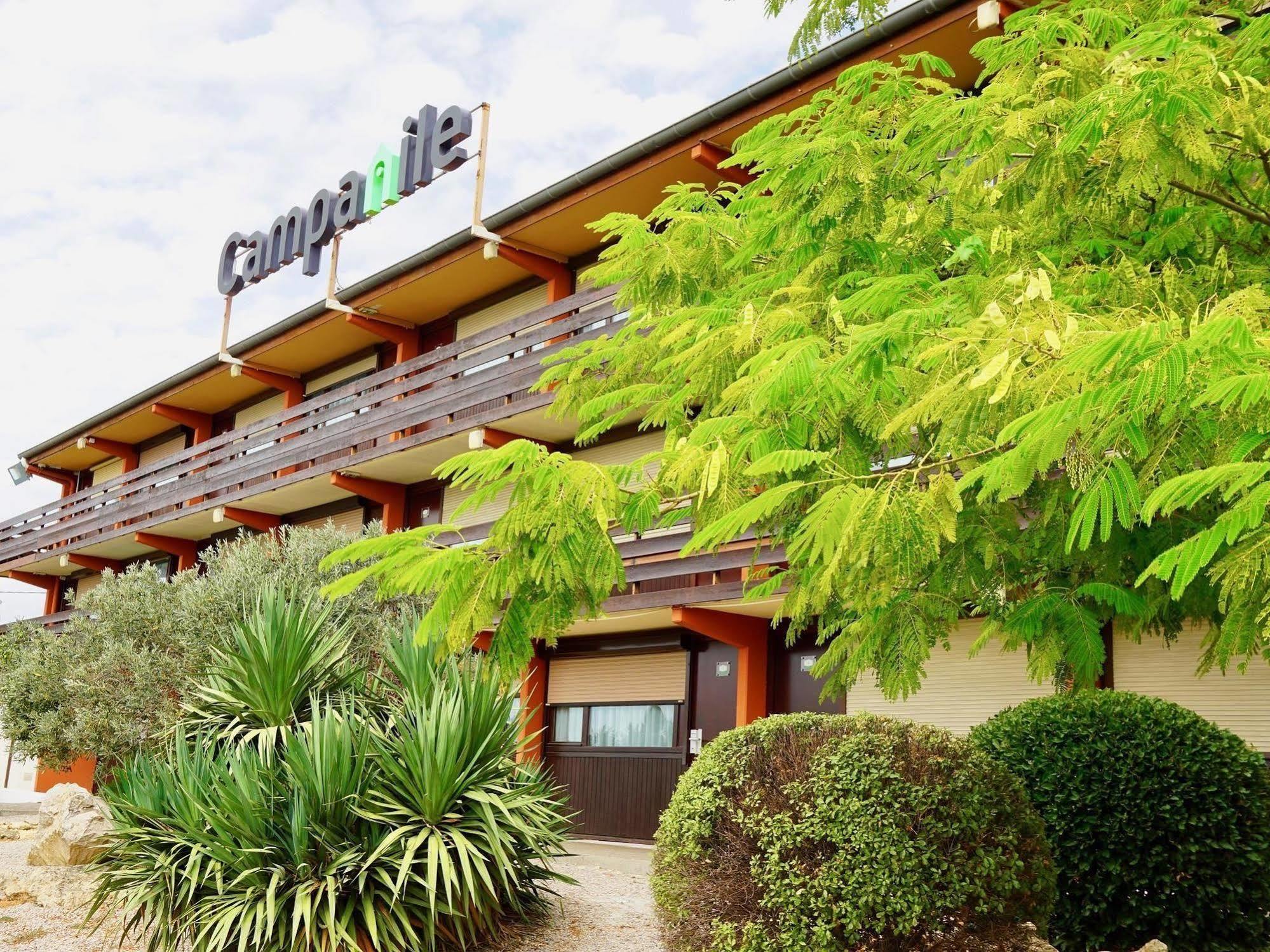 Campanile Salon-De-Provence Hotell Exteriör bild